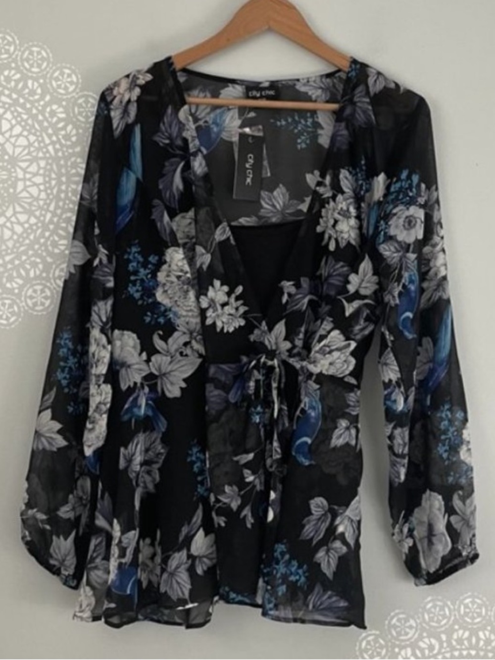 NWT City Chic Black Bird Floral Wrap Front Long Sleeve Top, Size XS/14